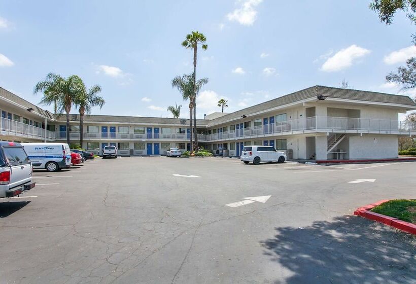 Motel 6rosemead, Ca  Los Angeles