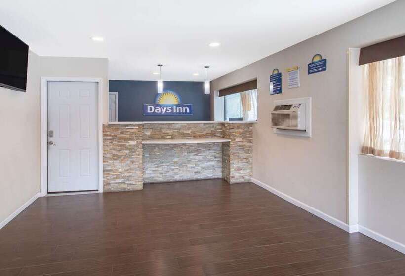 汽车旅馆  Days Inn By Wyndham Elmsford