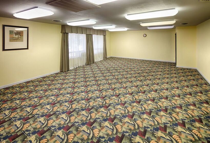 فندق على الطريق Red Lion Inn & Suites Missoula