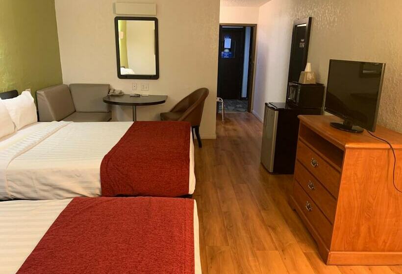 فندق على الطريق Scottsbluff Inn