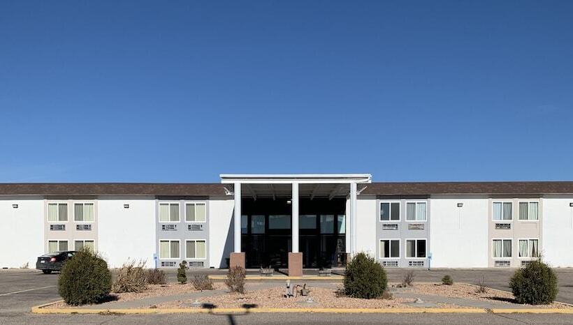 فندق على الطريق Scottsbluff Inn