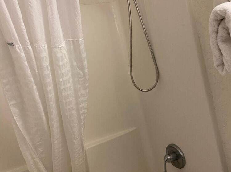 فندق على الطريق Scottsbluff Inn