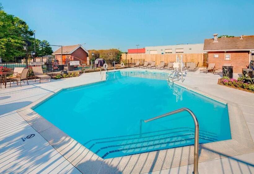 Residence Inn Richmond West End