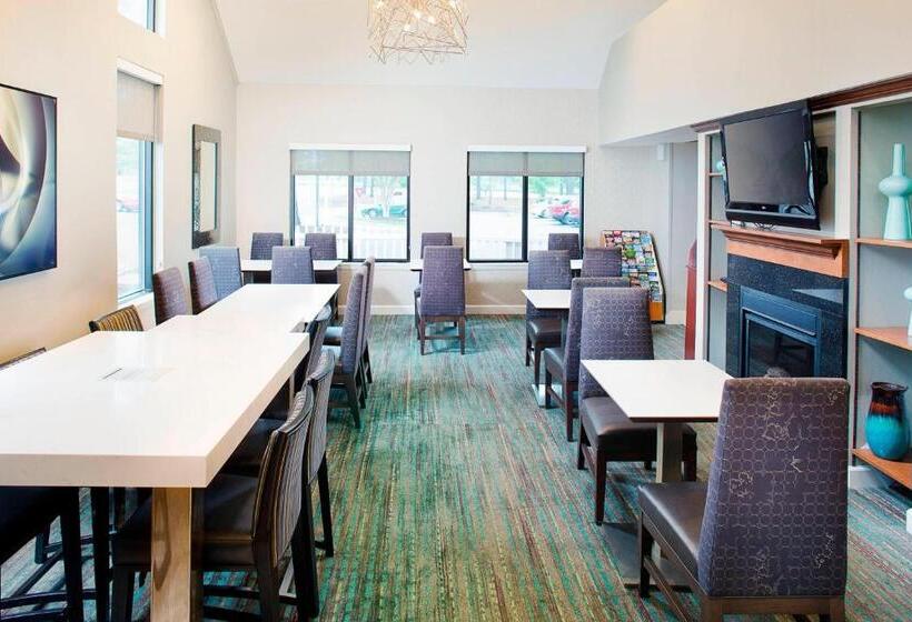 Residence Inn Richmond West End