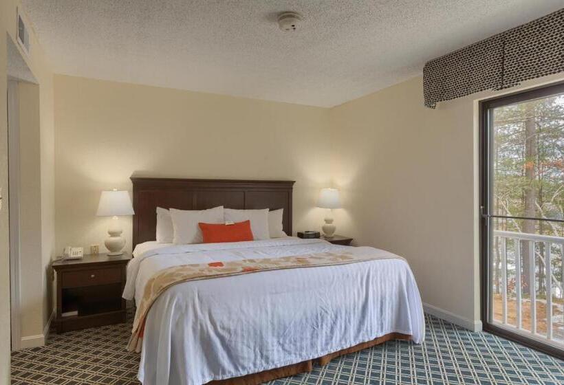 Residences At Daniel Webster