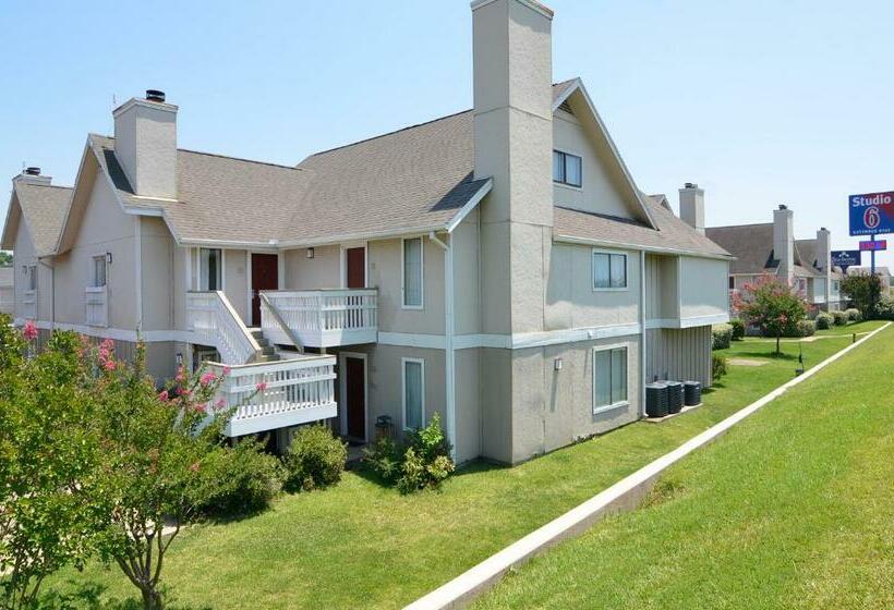 إقامة Extended Studio