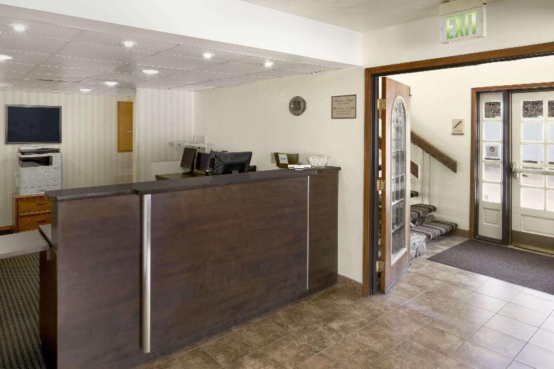 اقامتگاه Hawthorn Extended Stay By Wyndham Fort Wayne