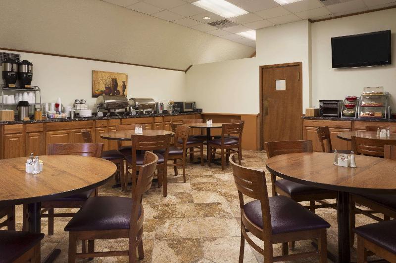 اقامتگاه Hawthorn Extended Stay By Wyndham Fort Wayne