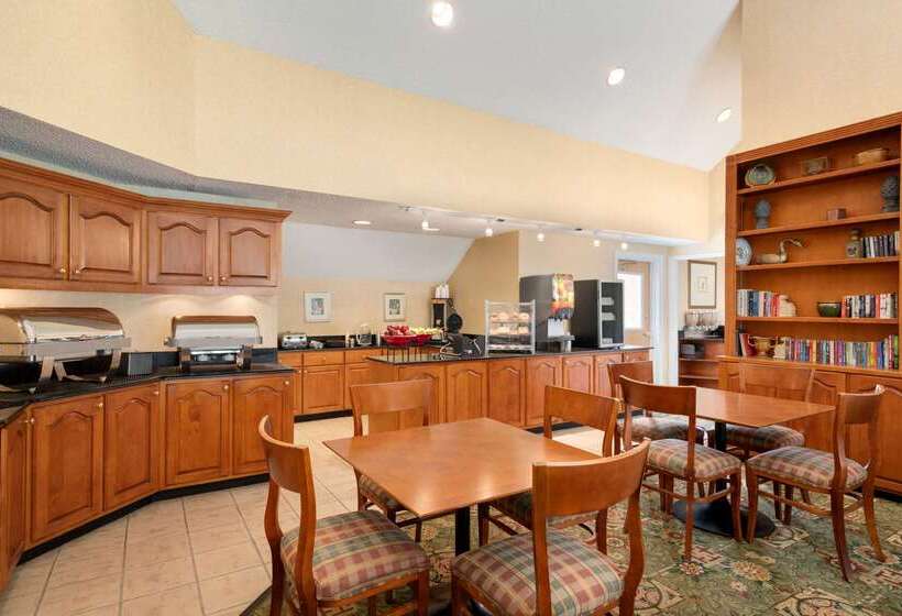 إقامة Hawthorn Suites By Wyndham Tinton Falls