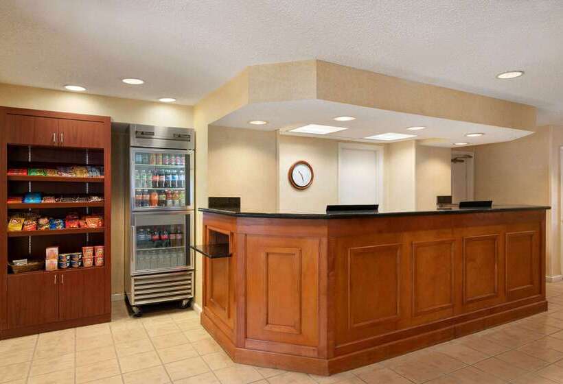 إقامة Hawthorn Suites By Wyndham Tinton Falls