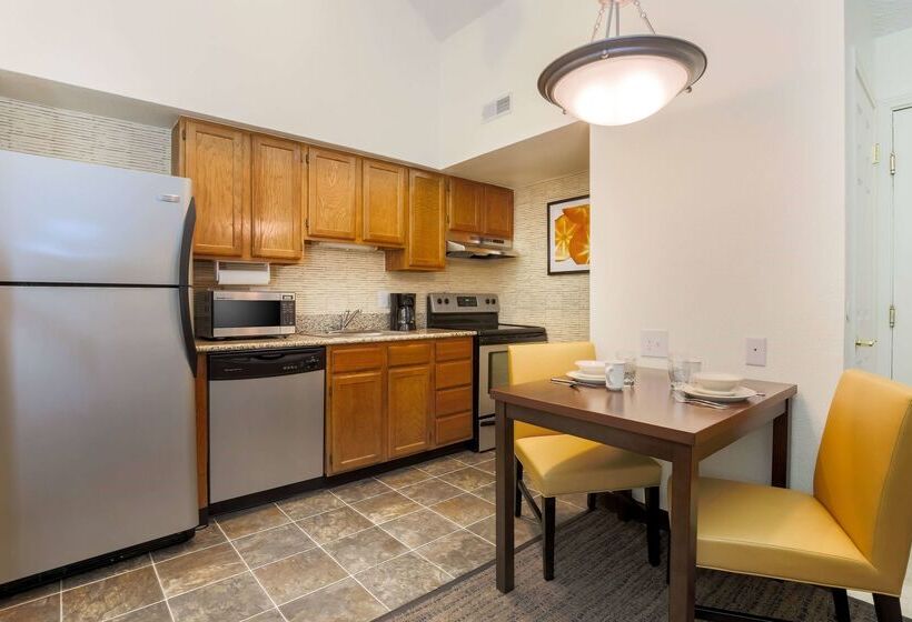 إقامة Hawthorn Suites By Wyndham Tinton Falls