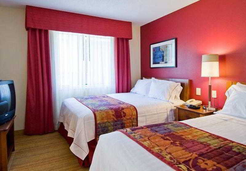 اقامتگاه Raleigh Midtown