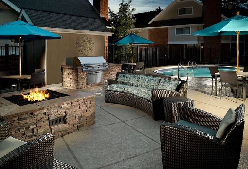 Avia Residences On Savoy   Extended Stay