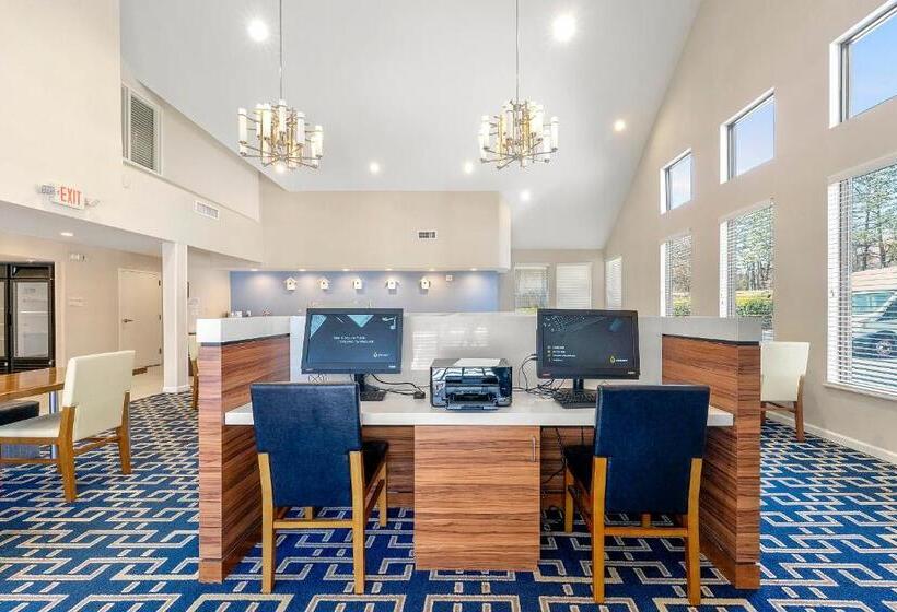 Avia Residences On Savoy   Extended Stay