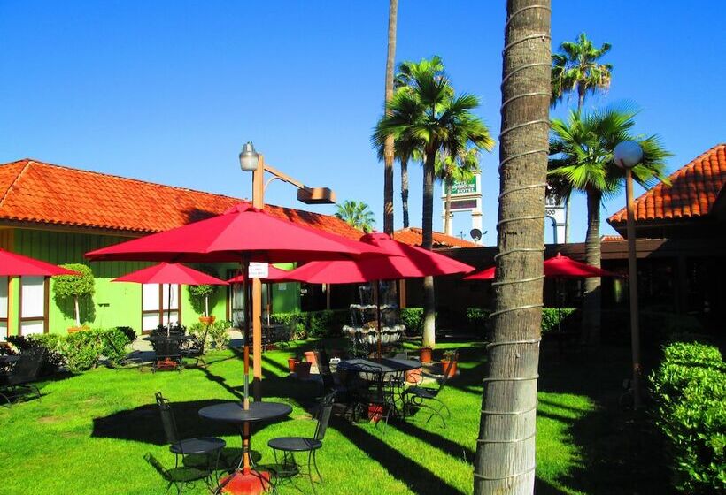 אתר נופש Saddleback Los Angeles   Norwalk