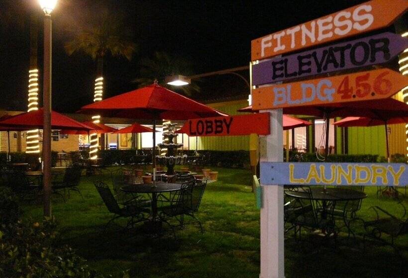 منتجع Saddleback Los Angeles   Norwalk