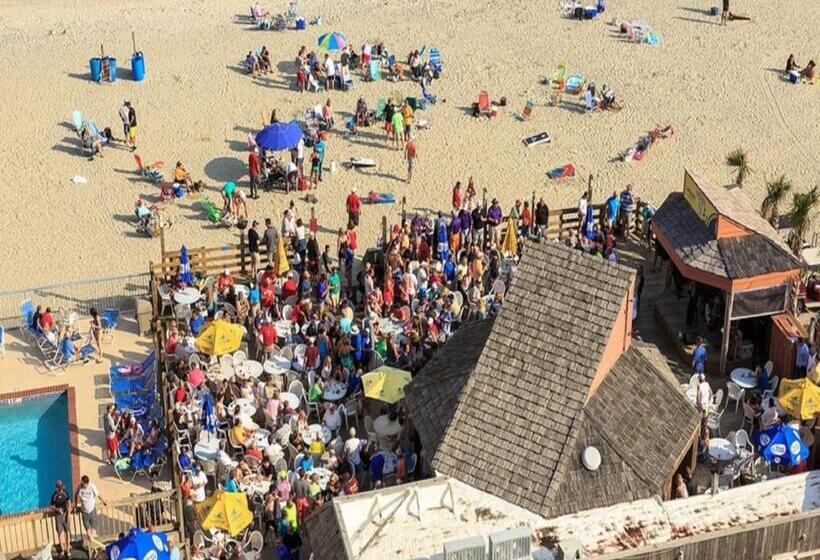 استراحتگاه Sands Ocean Club