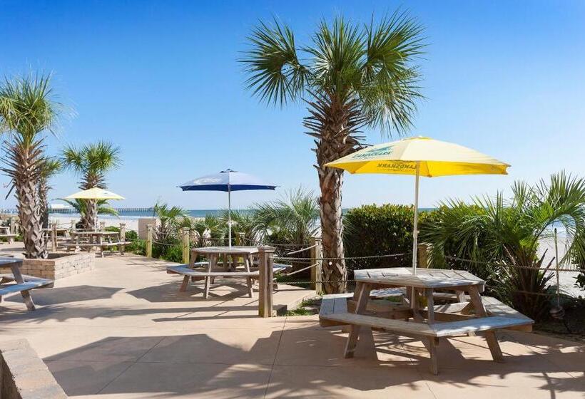 استراحتگاه Sands Ocean Club