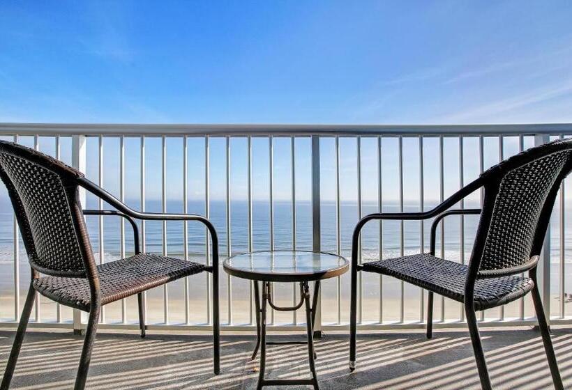 استراحتگاه Sands Ocean Club