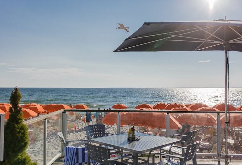 Sea Crest Beach Resort