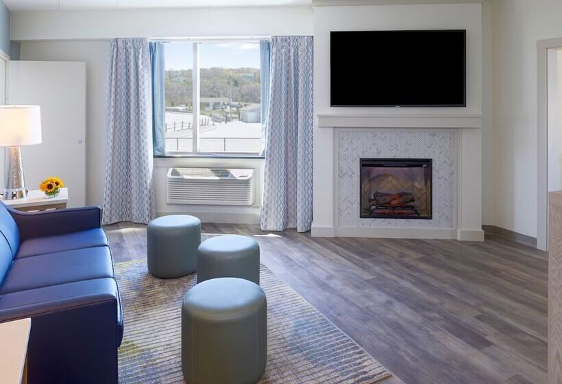 Sea Crest Beach Resort