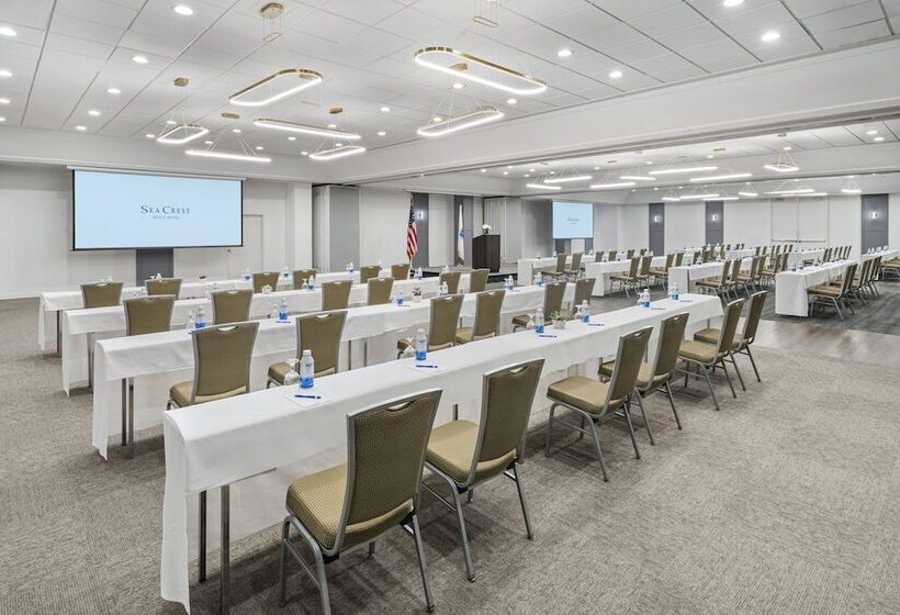 Sea Crest Beach Resort