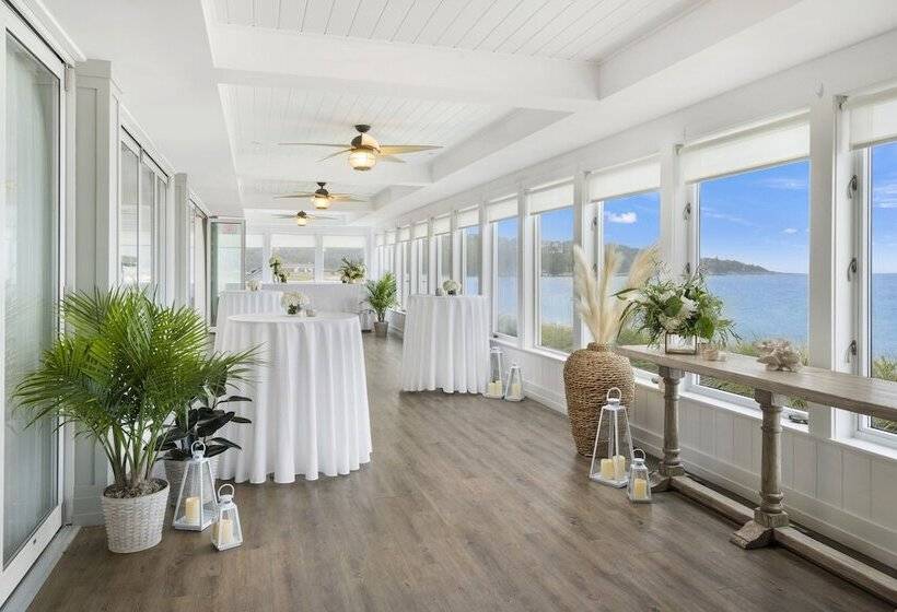 Sea Crest Beach Resort