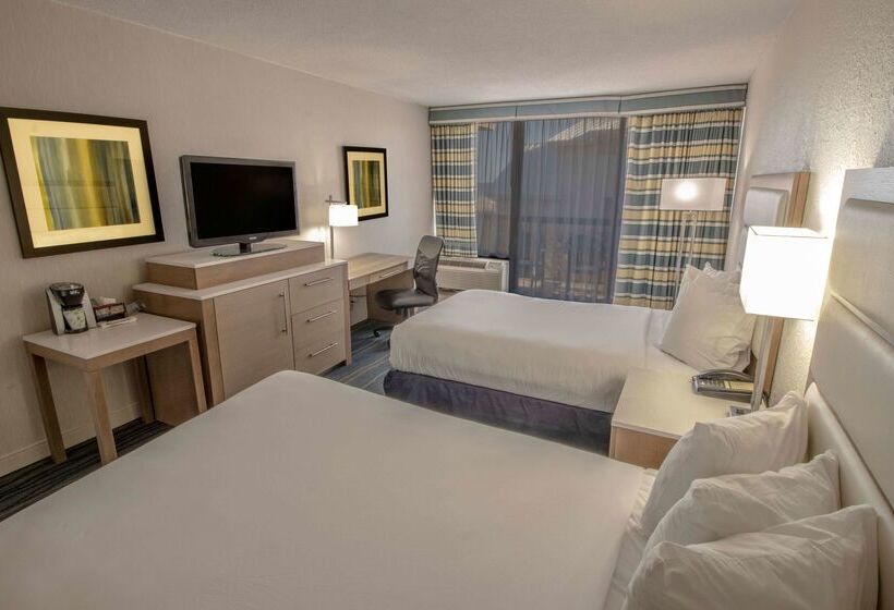 استراحتگاه Wyndham Virginia Beach Oceanfront