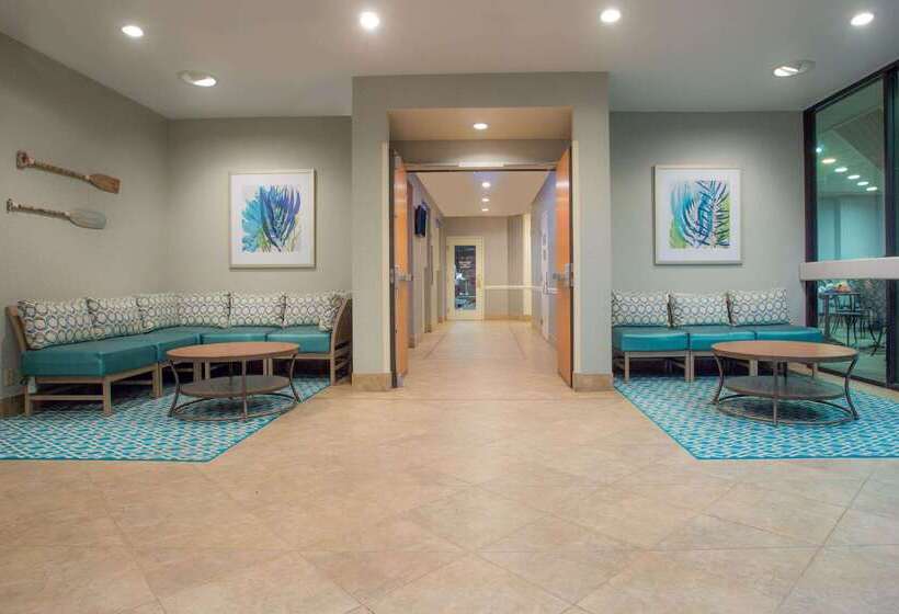 استراحتگاه Wyndham Virginia Beach Oceanfront