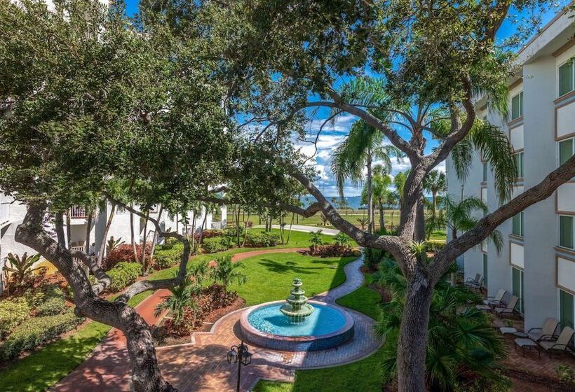 Safety Harbor Resort & Spa Trademark Collection By Wyndham