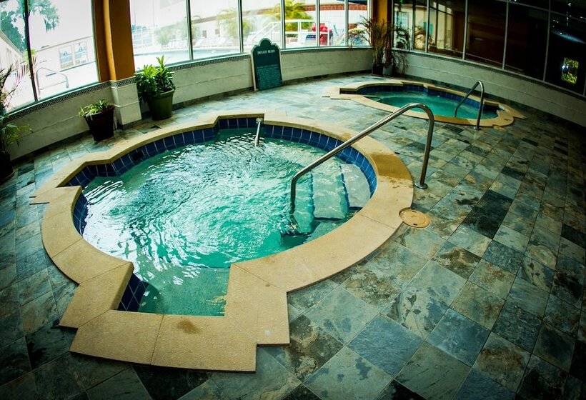 Safety Harbor Resort & Spa Trademark Collection By Wyndham