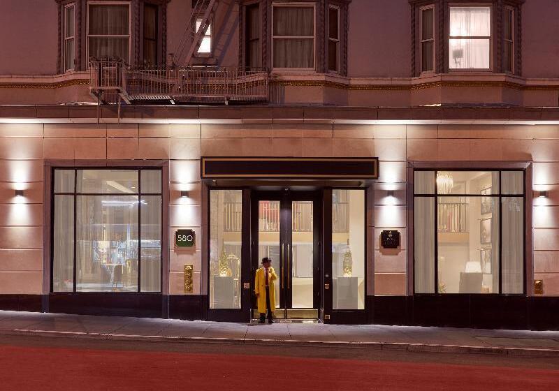 Staypineapple, An Elegant Hotel, Union Square