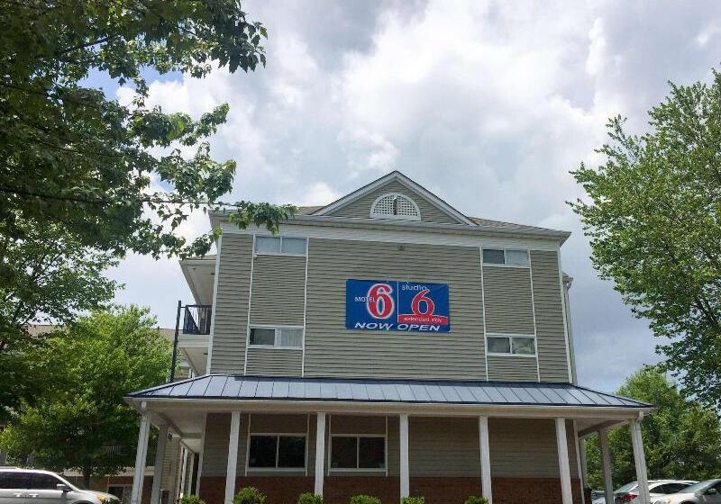 Studio 6greensboro, Nc