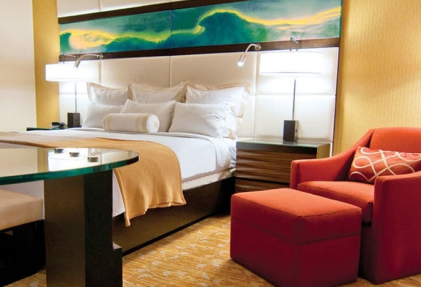 The La Grand Hotel Downtown