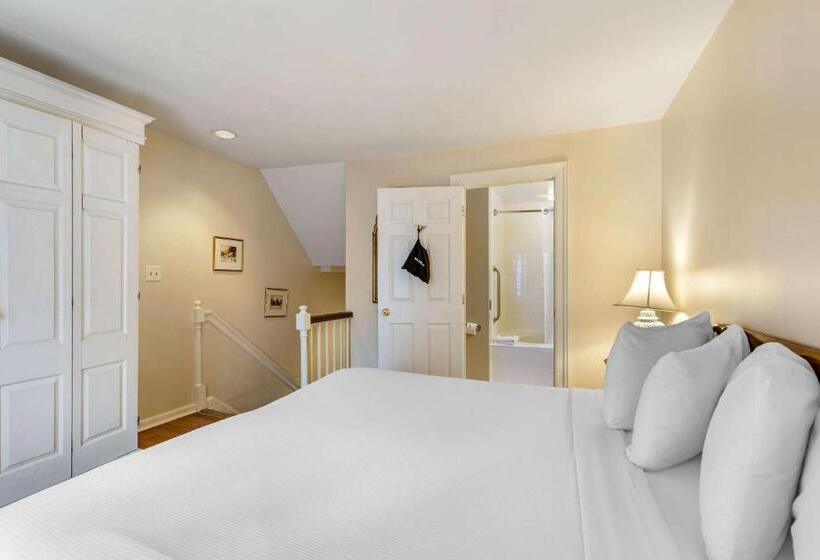 Admiral Fell Inn Baltimore Harbor, Ascend Hotel Collection