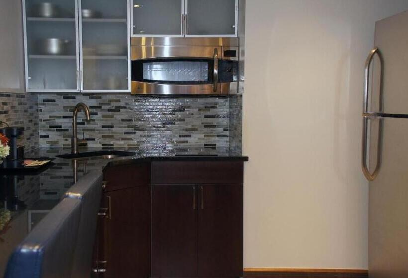 Armon Hotel & Conference Center Stamford Ct