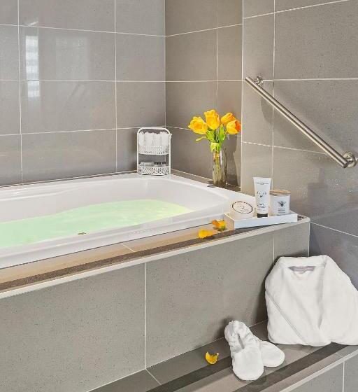 Armon Hotel & Conference Center Stamford Ct