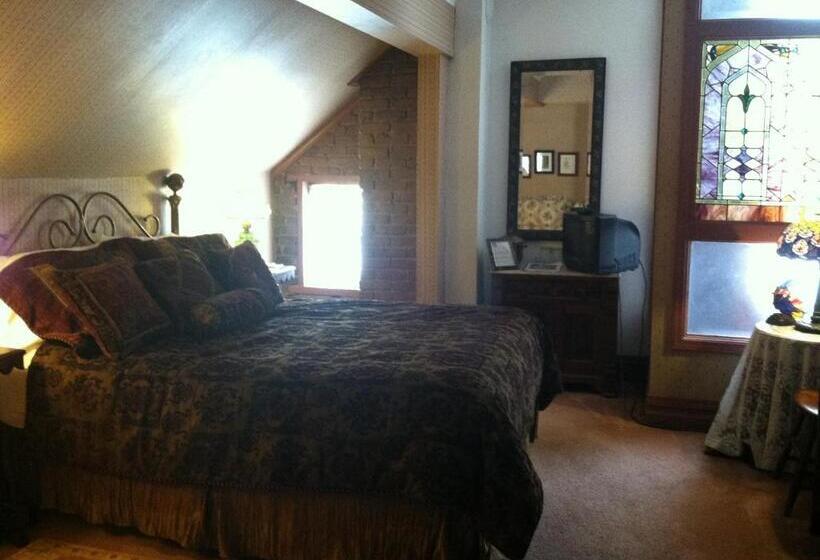 Corners Mansion Inn A Bed And Breakfast