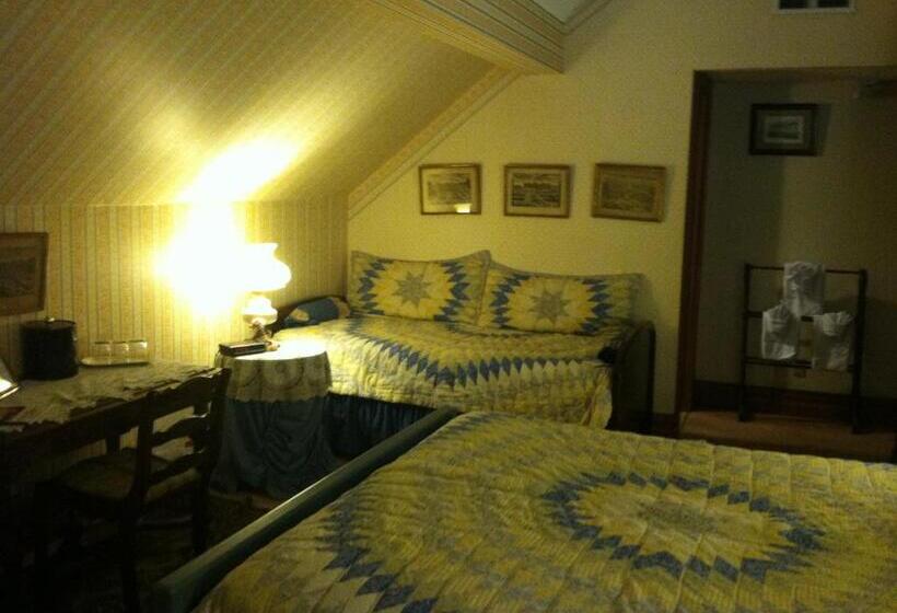 Corners Mansion Inn A Bed And Breakfast