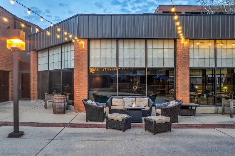 Delta Hotels By Marriott Mount Pleasant