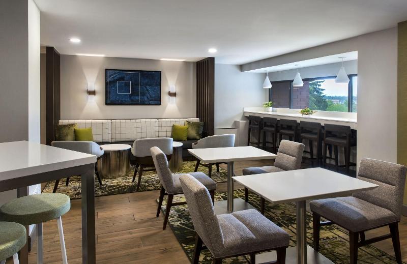 Delta Hotels By Marriott Mount Pleasant