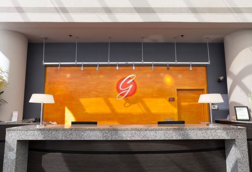 Garfield Suites Hotel