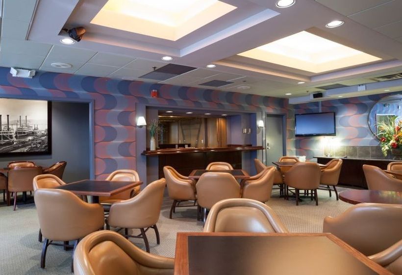 Garfield Suites Hotel