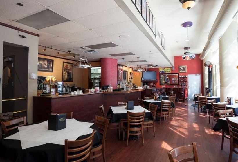 Garfield Suites Hotel