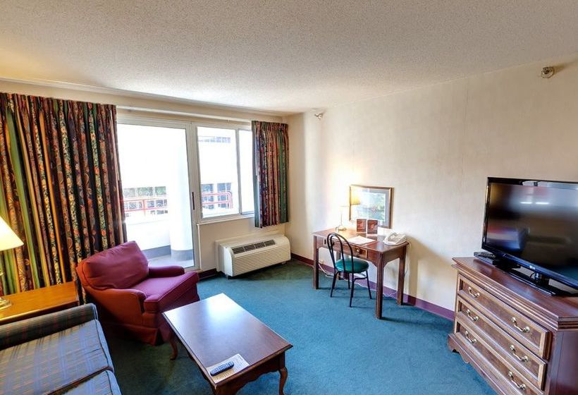 Garfield Suites Hotel