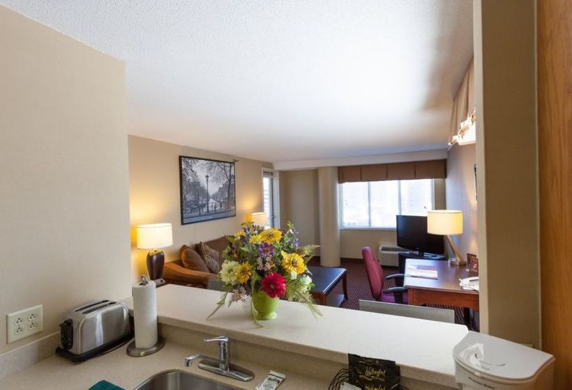 Garfield Suites Hotel