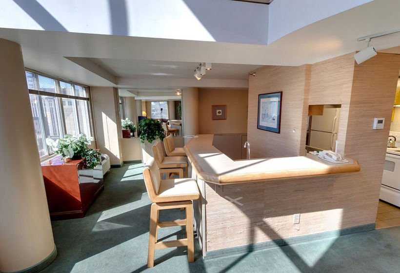 Garfield Suites Hotel