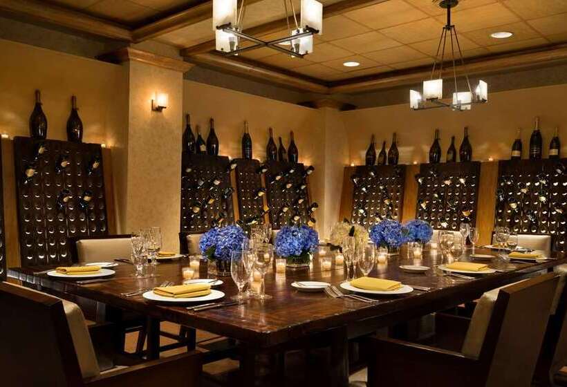 Hilton Stamford Hotel & Executive Meeting Center