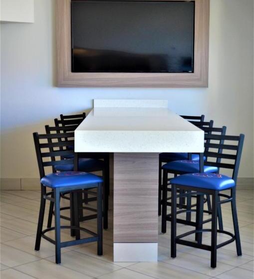 28 Boise Airport, Ascend Hotel Collection