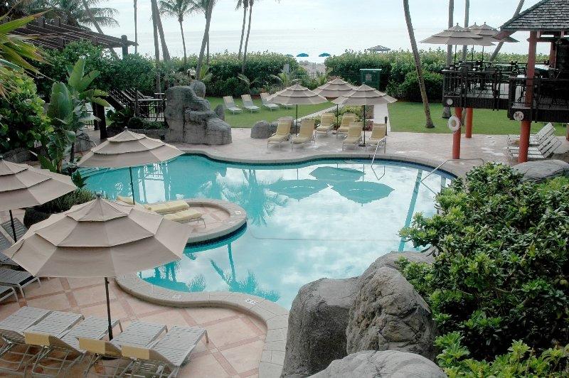 Отель Alexander